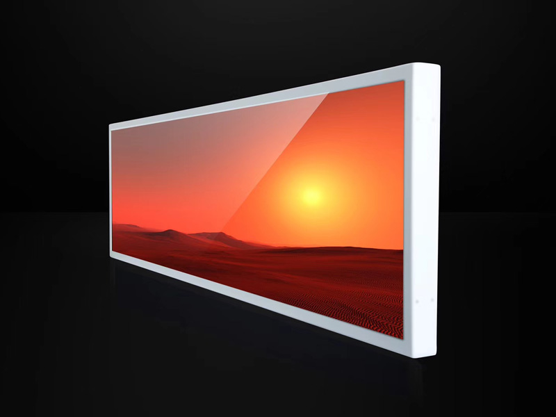 潮濕是LCD畫框屏廣告機(jī)的大敵？防潮原理和保養(yǎng)技巧